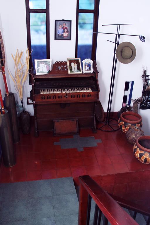 Bethel Rest Homestay Канді Екстер'єр фото