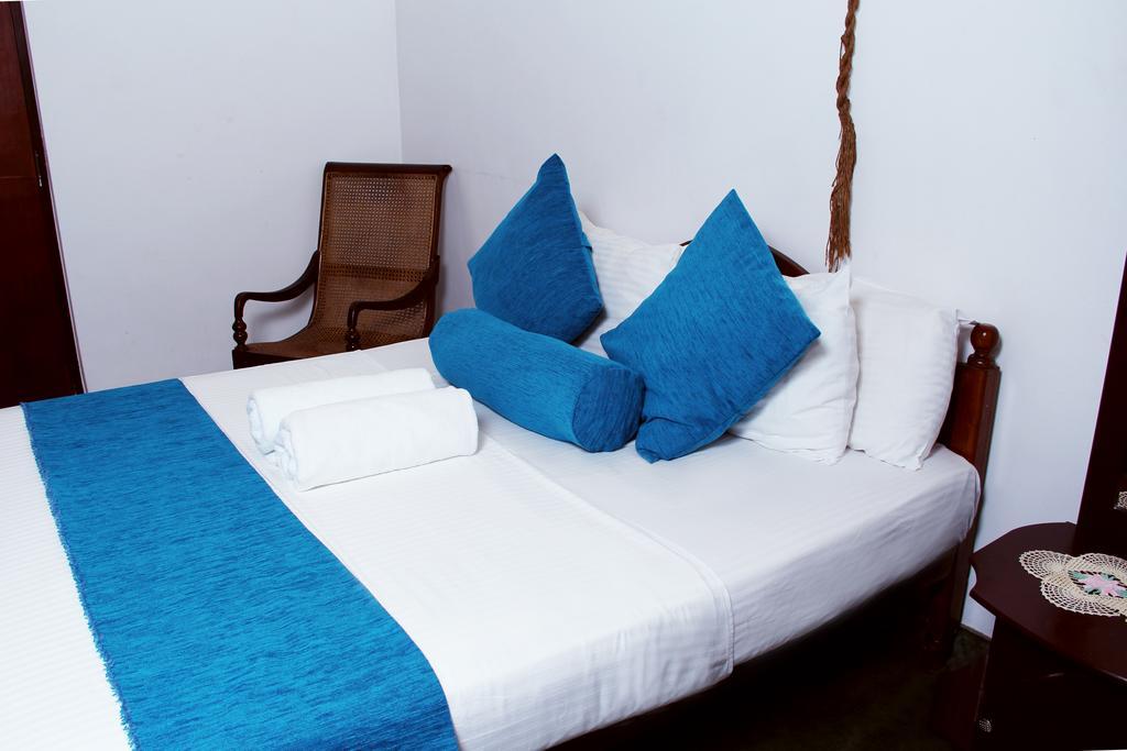 Bethel Rest Homestay Канді Екстер'єр фото